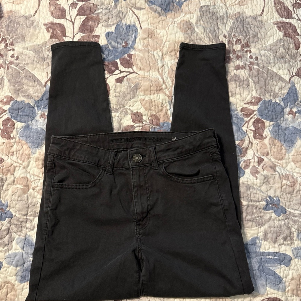 American Eagle Outfitters Black Jeggings SIZE 8 SHORT